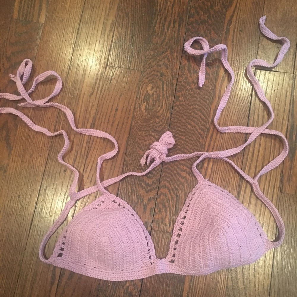 CLOSET CLEAR OUT - Picture 4 of 4